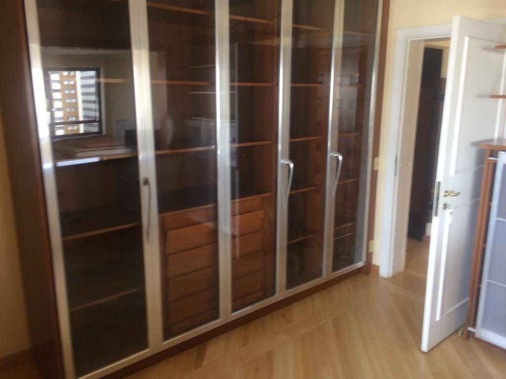 Apartamento à venda e aluguel com 4 quartos, 240m² - Foto 9