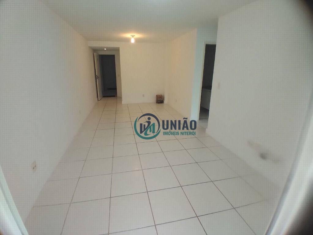 Apartamento à venda com 2 quartos, 85m² - Foto 3