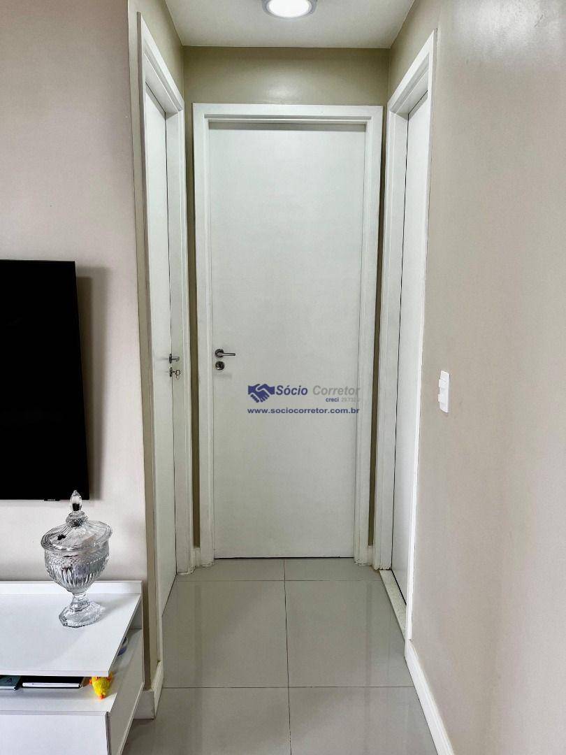 Apartamento à venda com 2 quartos, 47m² - Foto 10