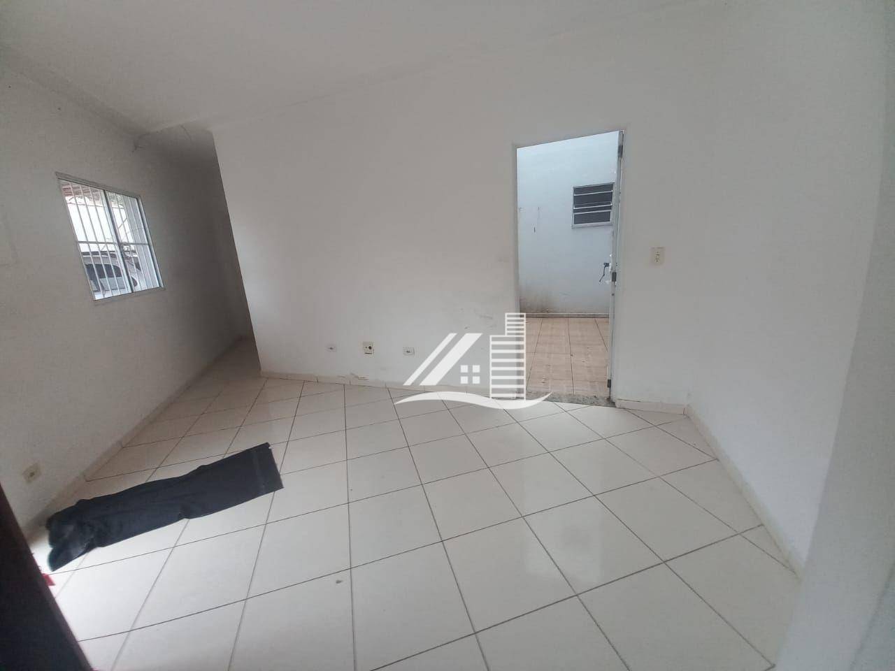 Casa para alugar com 2 quartos, 60M2 - Foto 16