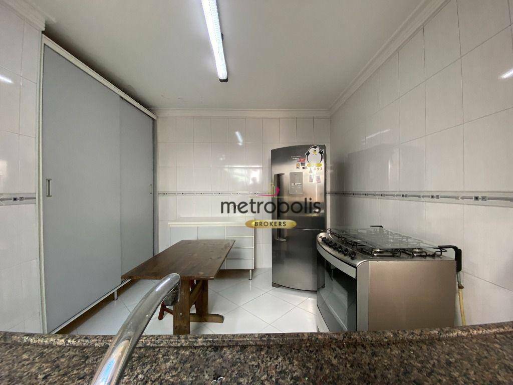 Sobrado à venda com 2 quartos, 203m² - Foto 32