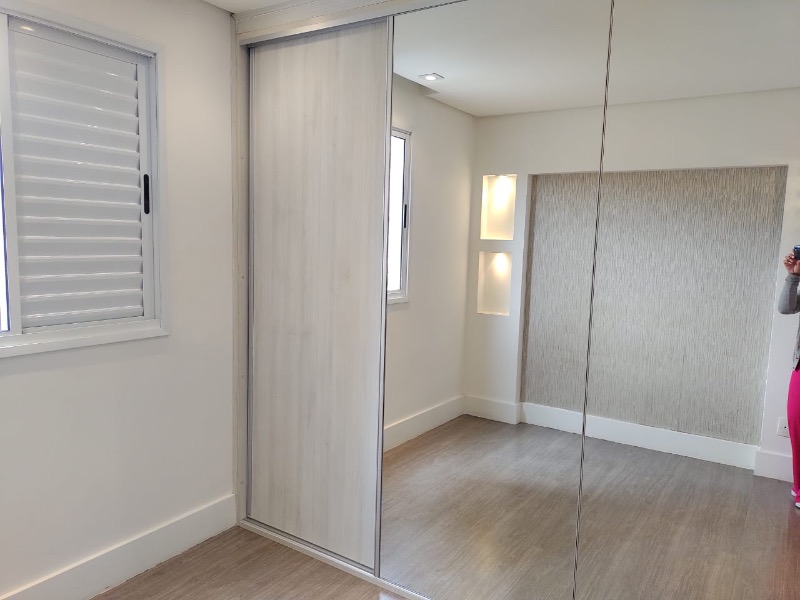 Apartamento à venda com 3 quartos, 70m² - Foto 18