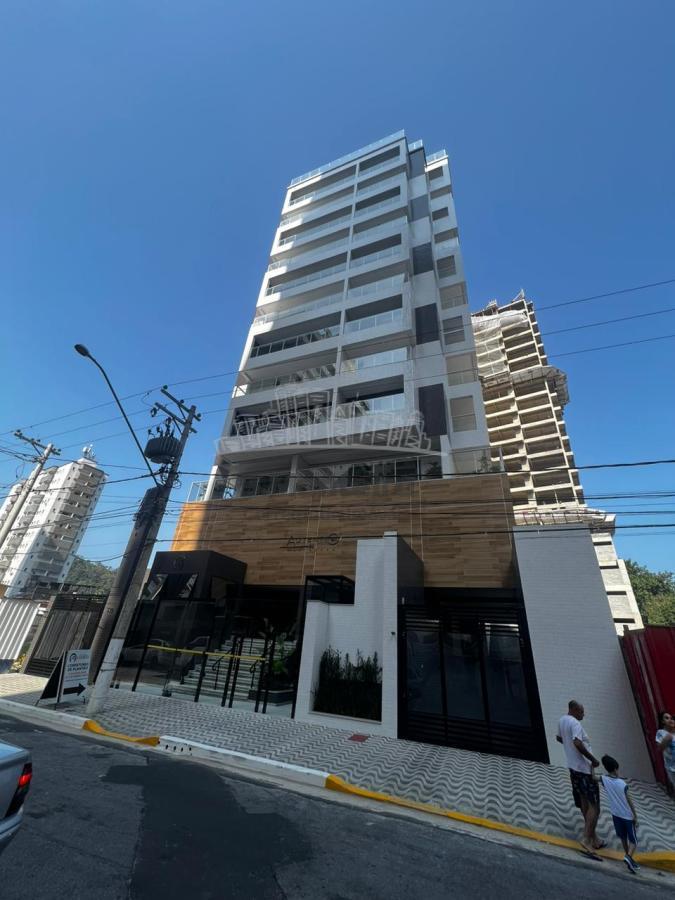 Apartamento à venda com 2 quartos, 77m² - Foto 2