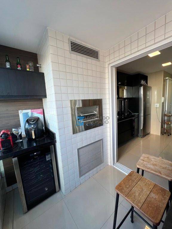 Apartamento à venda com 2 quartos, 95m² - Foto 6