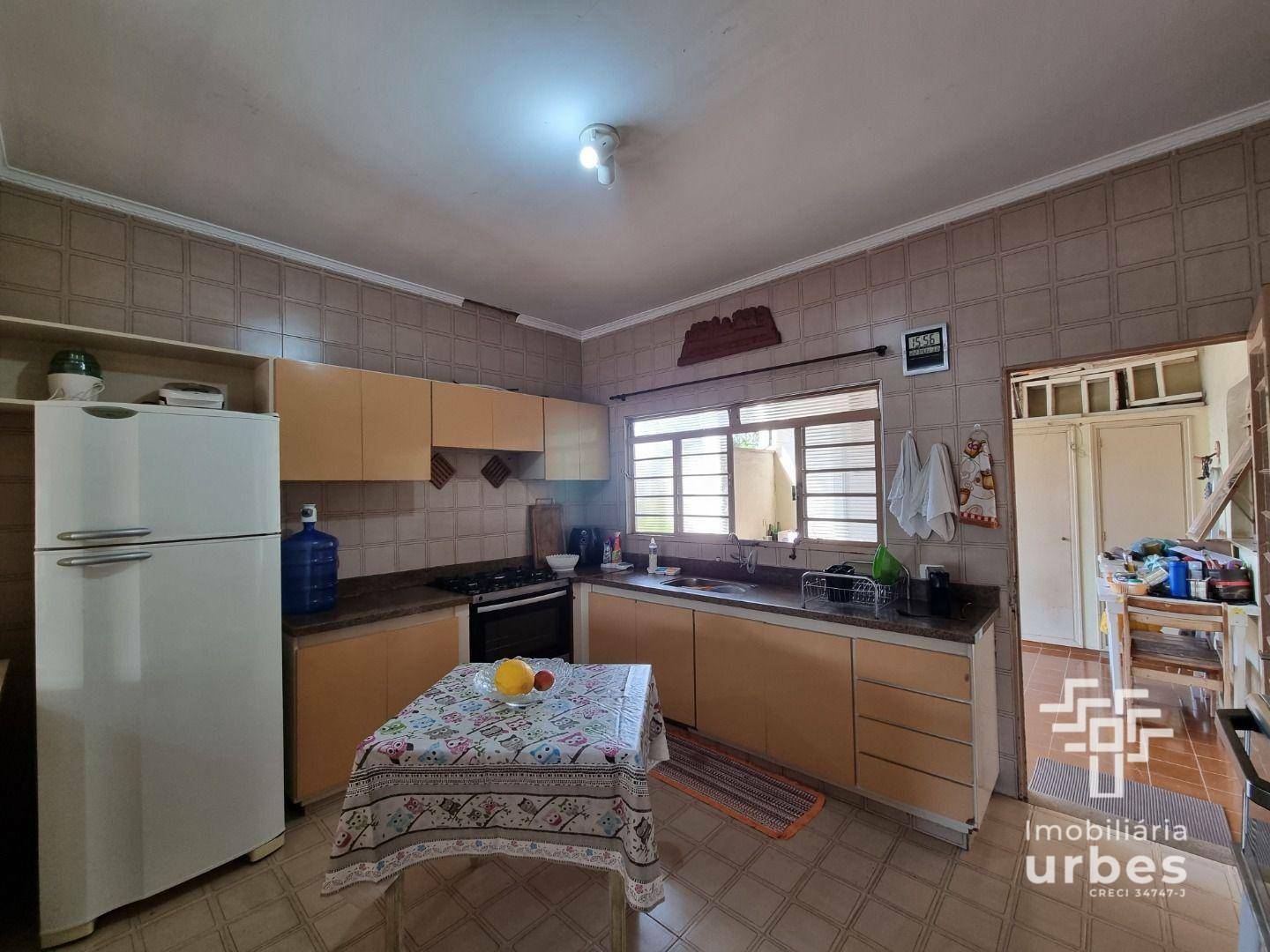 Casa à venda com 3 quartos, 249m² - Foto 10