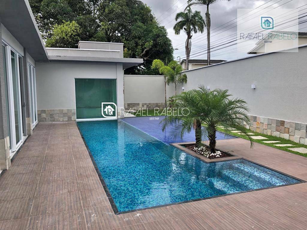 Casa de Condomínio à venda com 4 quartos, 149m² - Foto 2