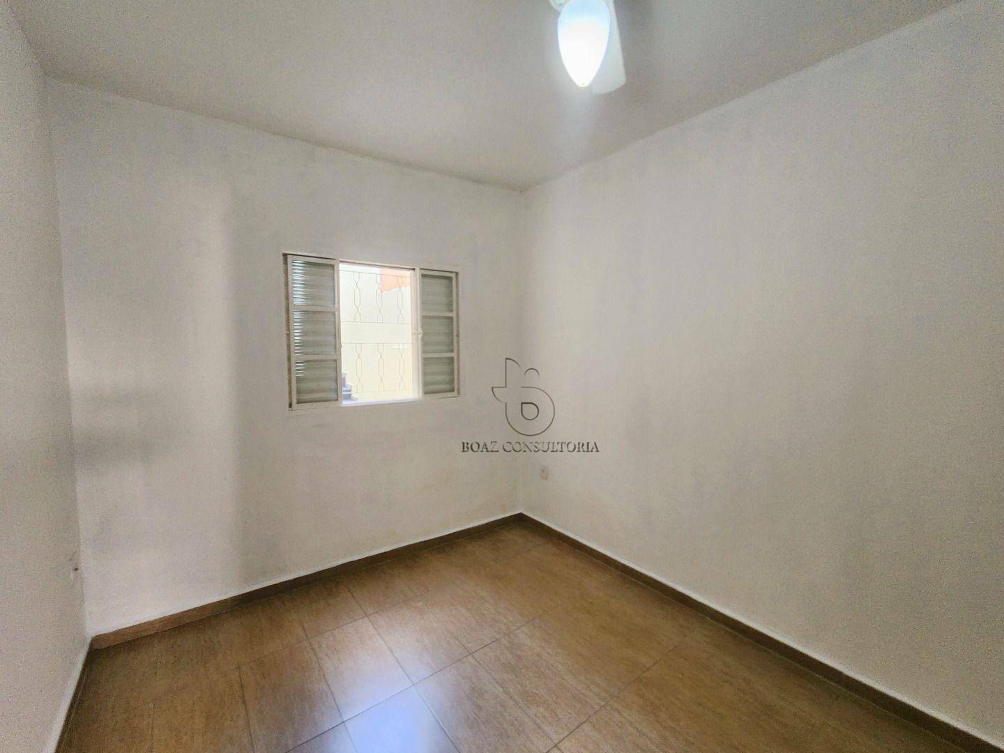 Casa à venda com 3 quartos, 85m² - Foto 6