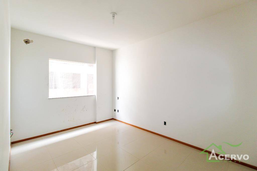 Apartamento à venda com 2 quartos, 71m² - Foto 9