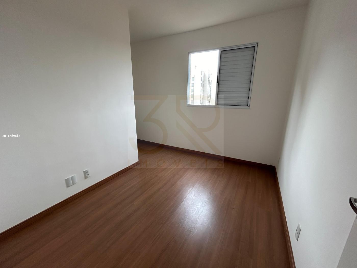 Apartamento à venda com 2 quartos, 56m² - Foto 3