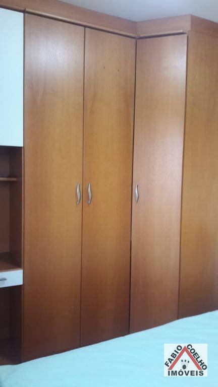 Apartamento à venda com 3 quartos, 75m² - Foto 10