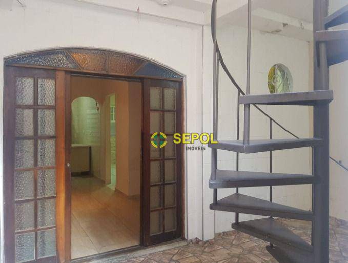 Sobrado para alugar com 2 quartos, 60m² - Foto 1