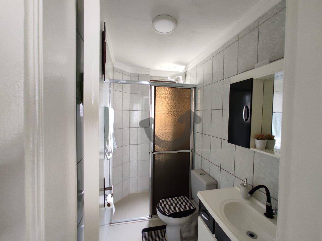 Apartamento para alugar com 2 quartos, 64m² - Foto 8