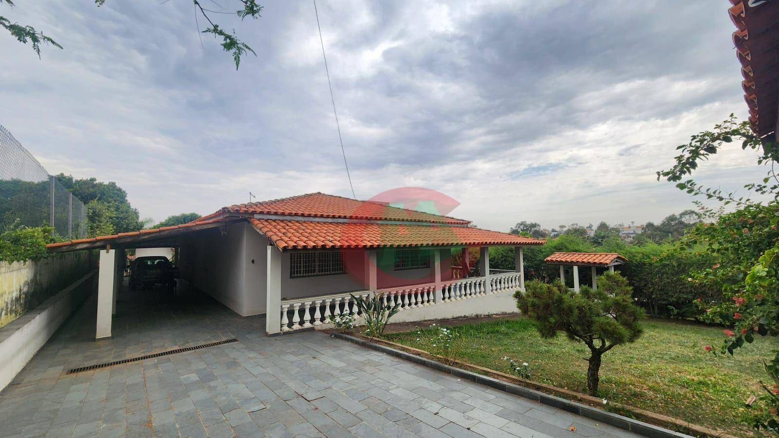 Chácara, 3 quartos, 1000 m² - Foto 1