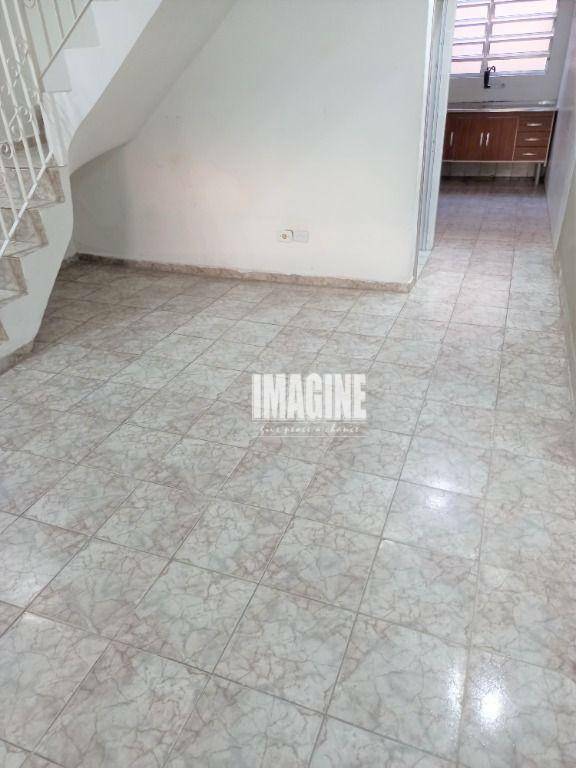 Sobrado à venda com 2 quartos, 85m² - Foto 6