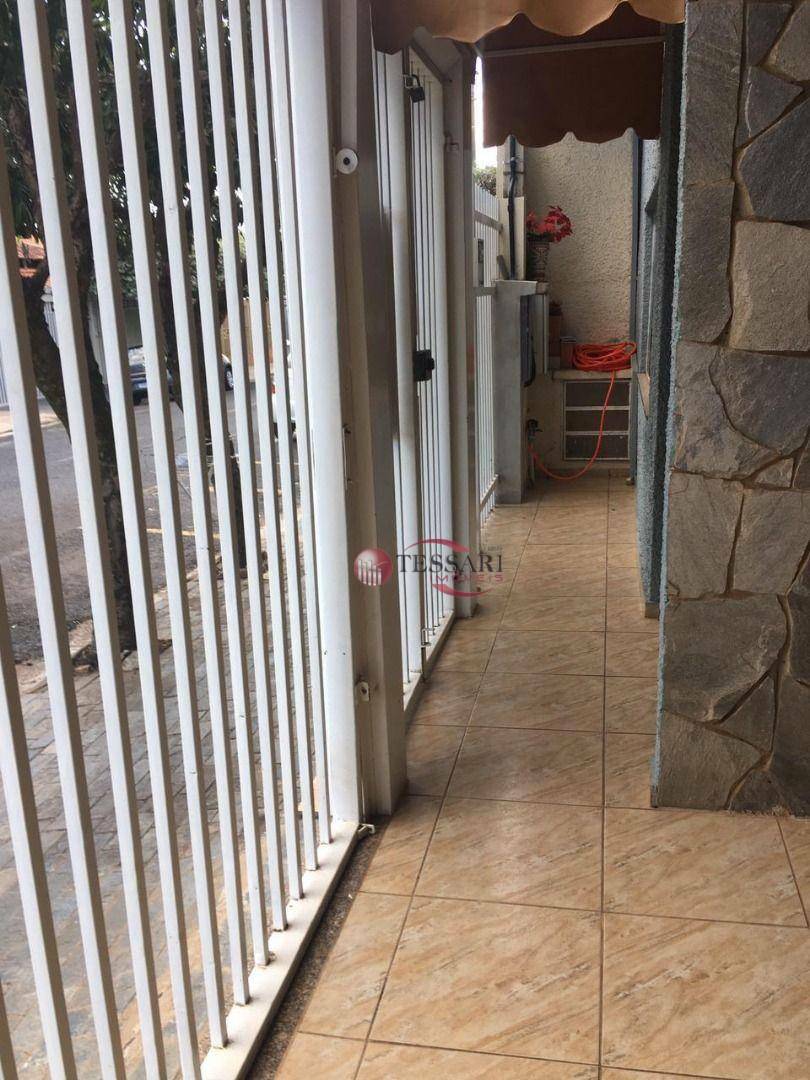 Casa para alugar com 3 quartos, 150m² - Foto 15