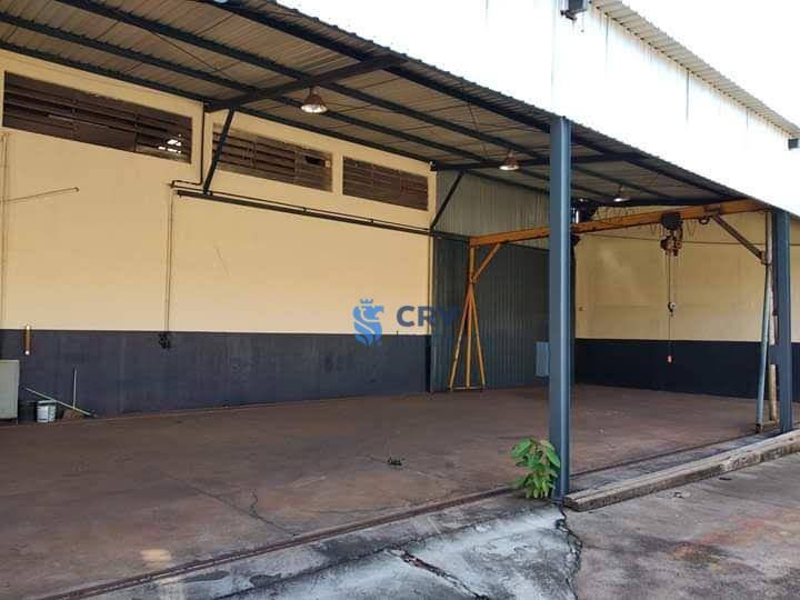 Depósito-Galpão-Armazém à venda e aluguel, 750m² - Foto 1