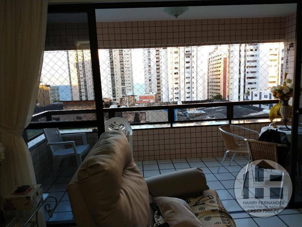 Apartamento à venda com 3 quartos, 157m² - Foto 22