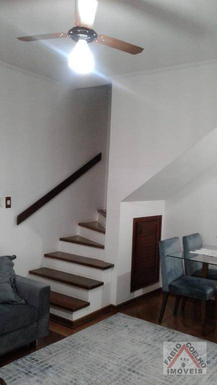 Casa à venda com 3 quartos, 110m² - Foto 11