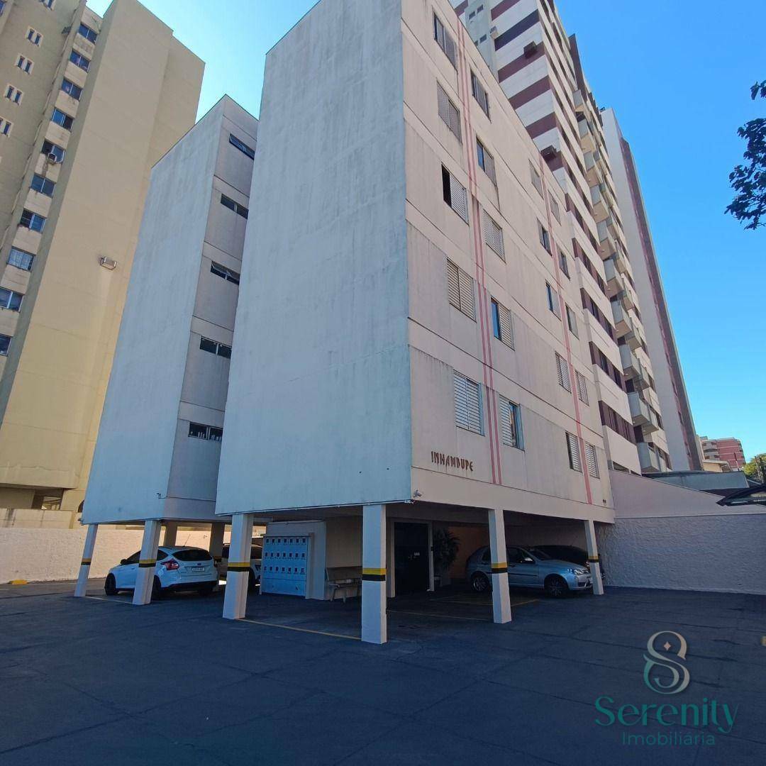 Apartamento para alugar com 1 quarto, 55m² - Foto 1
