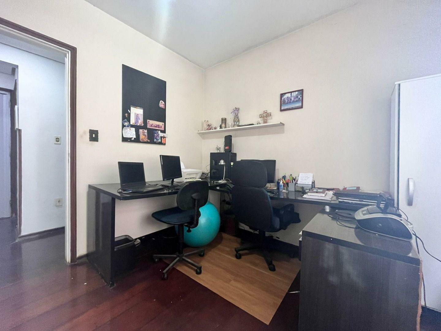 Apartamento à venda com 4 quartos, 203m² - Foto 20