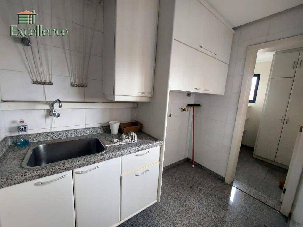 Apartamento à venda com 3 quartos, 165m² - Foto 8