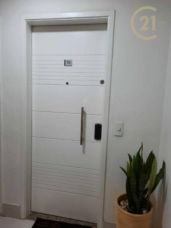 Apartamento à venda com 3 quartos, 105m² - Foto 8