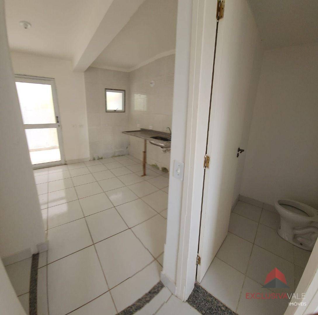 Casa de Condomínio à venda e aluguel com 3 quartos, 70m² - Foto 25