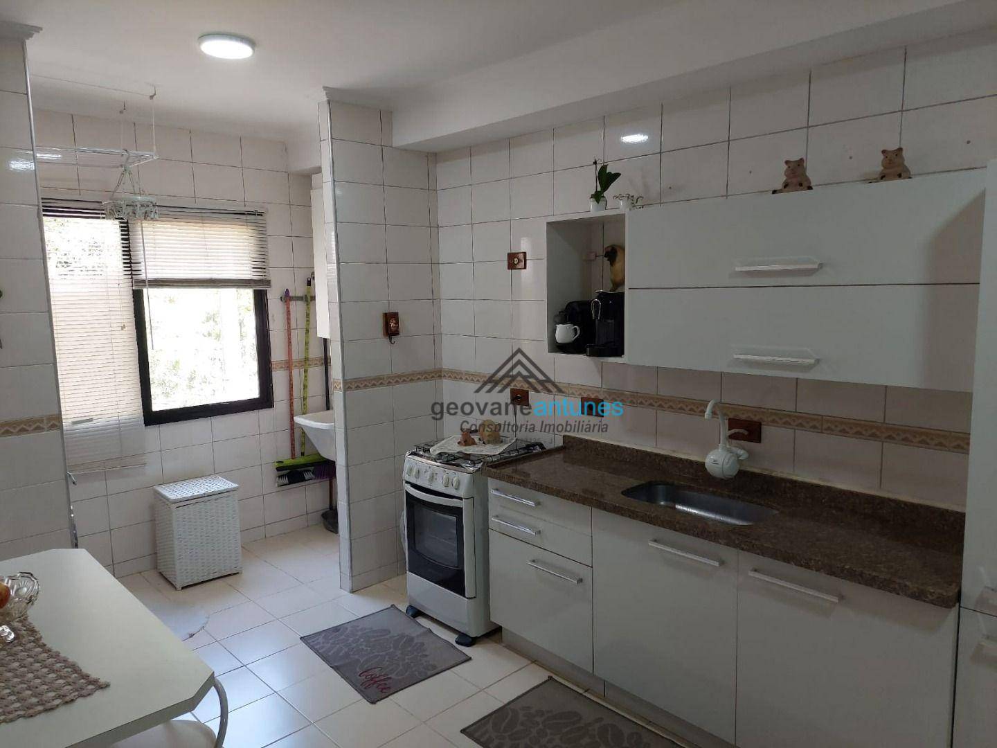 Apartamento à venda com 2 quartos, 63m² - Foto 6