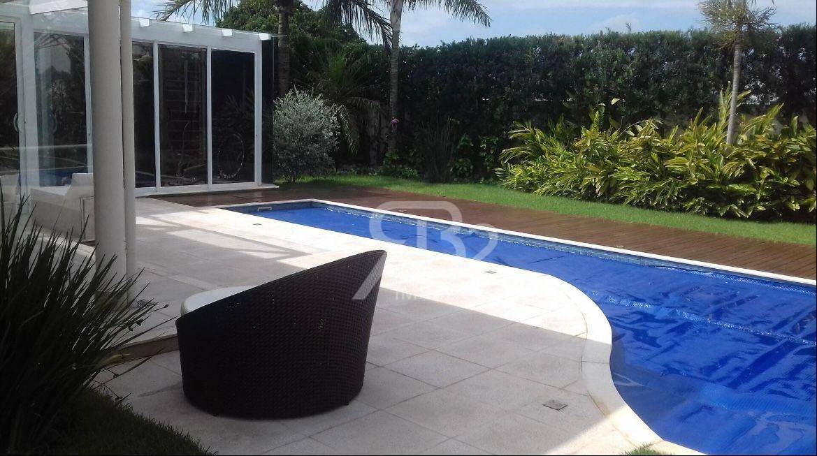 Casa de Condomínio à venda com 3 quartos, 308m² - Foto 1