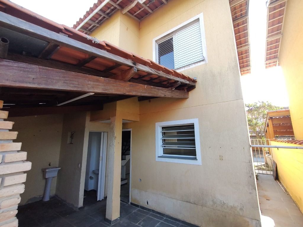 Casa de Condomínio à venda com 3 quartos, 90m² - Foto 24