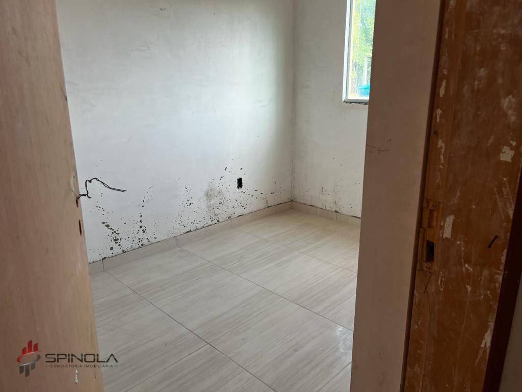 Casa à venda com 2 quartos, 52m² - Foto 20