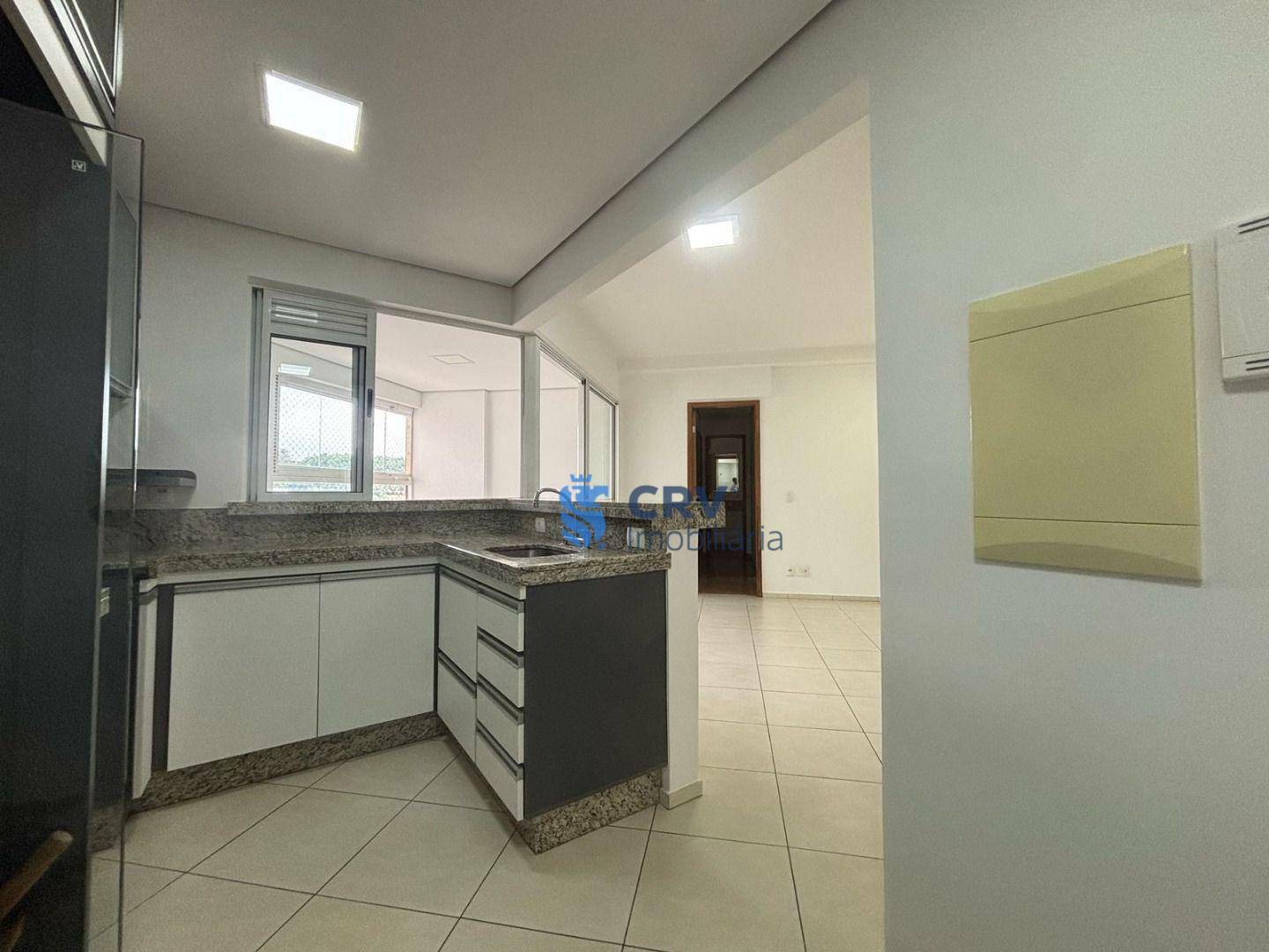 Apartamento à venda com 3 quartos, 79m² - Foto 4