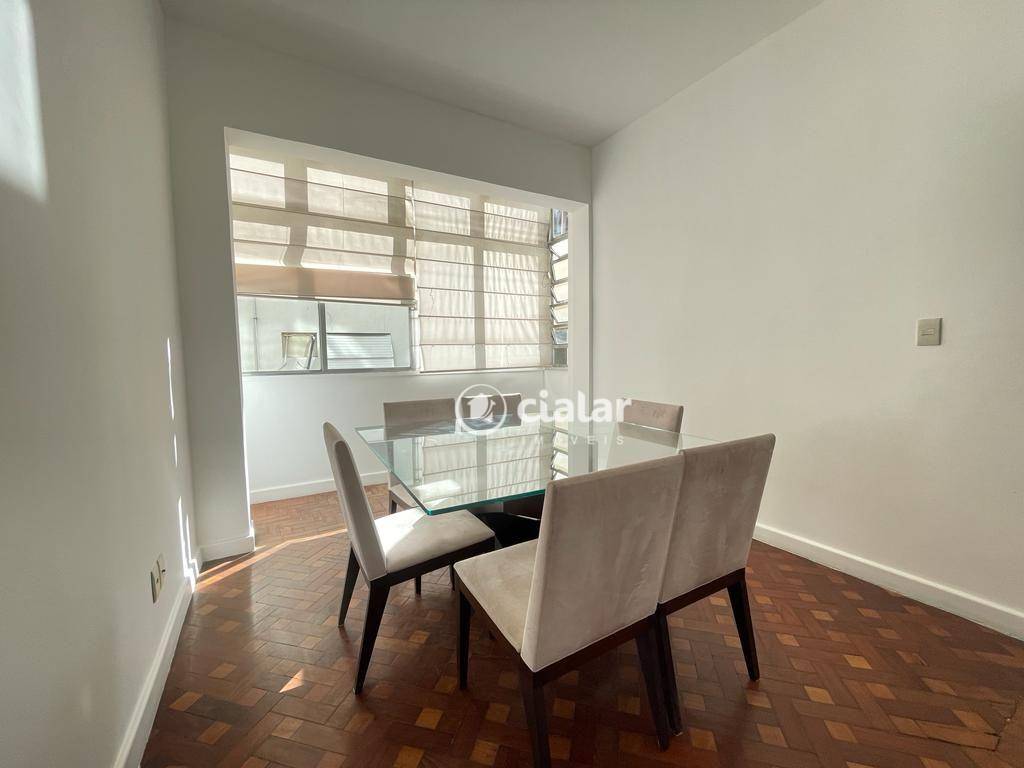 Apartamento à venda com 3 quartos, 100m² - Foto 1