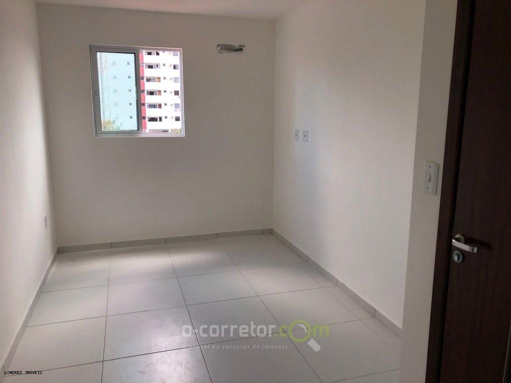 Apartamento à venda com 2 quartos, 55m² - Foto 4