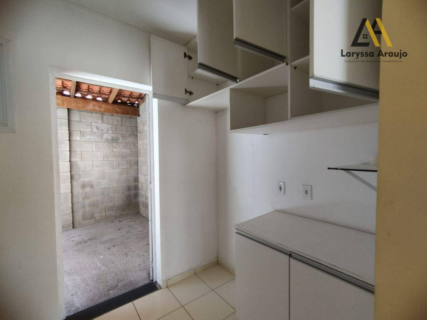 Sobrado para alugar com 2 quartos, 50m² - Foto 14