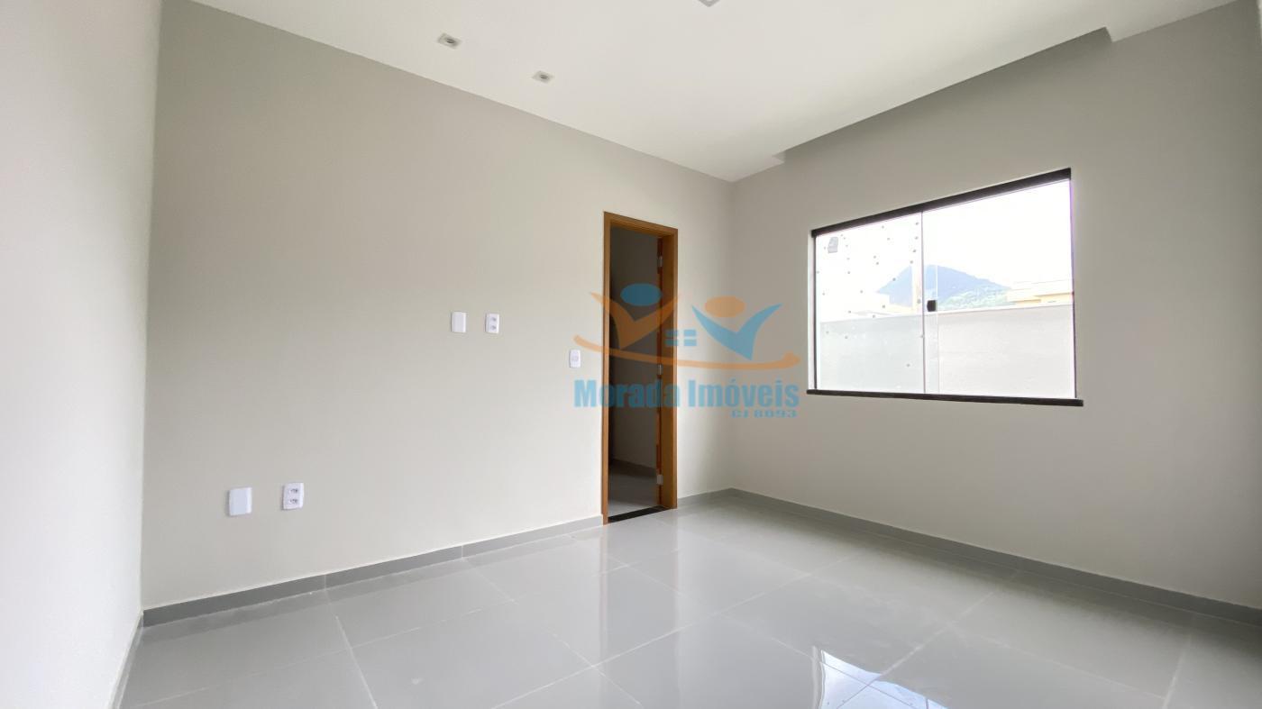 Casa à venda com 3 quartos, 240m² - Foto 8