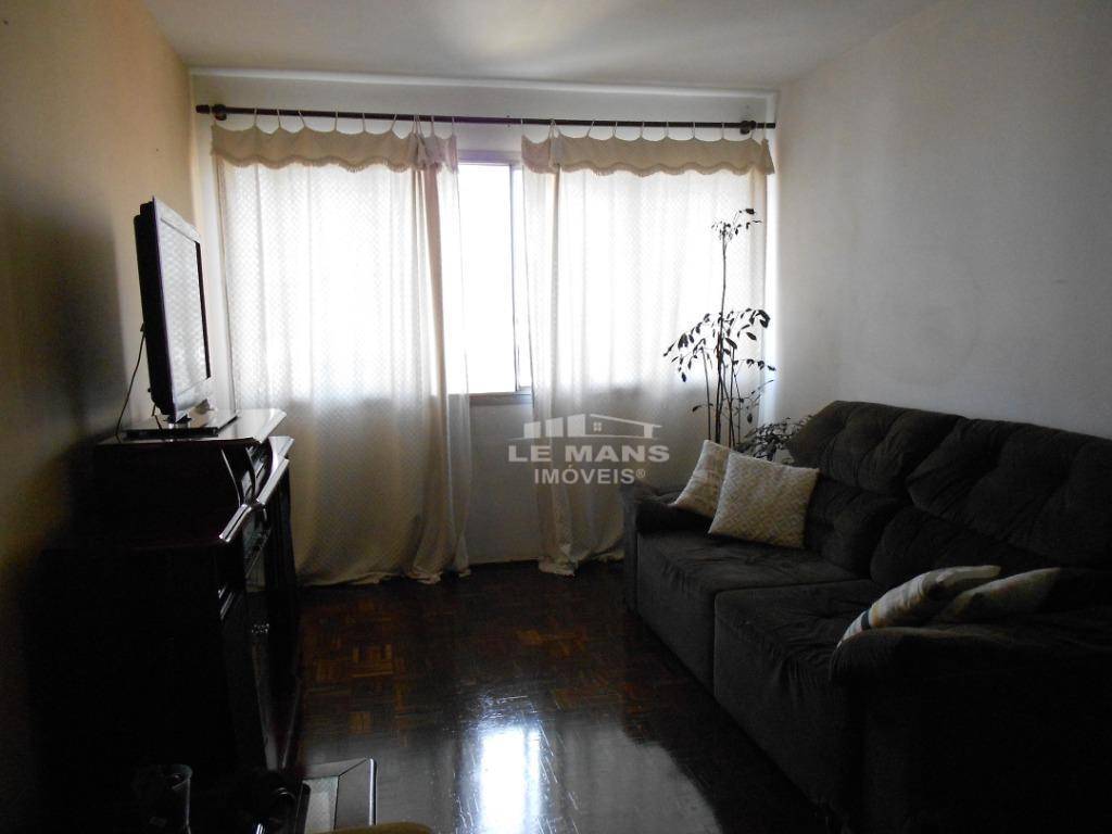 Apartamento à venda com 3 quartos, 95m² - Foto 10