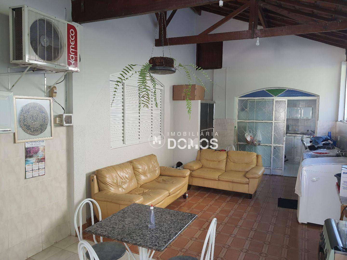 Casa à venda com 3 quartos, 200m² - Foto 10