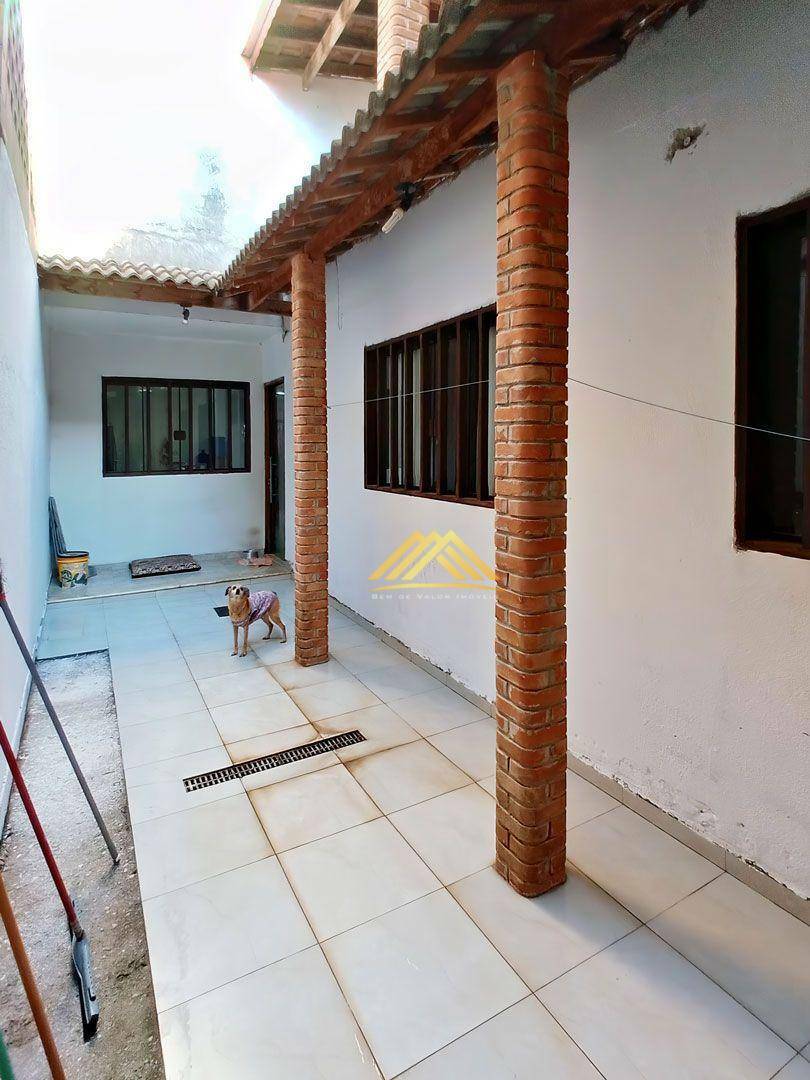 Casa à venda com 2 quartos, 245m² - Foto 25