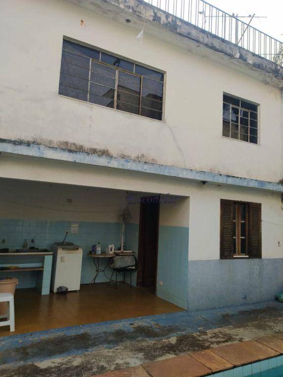 Sobrado à venda com 3 quartos, 190m² - Foto 2