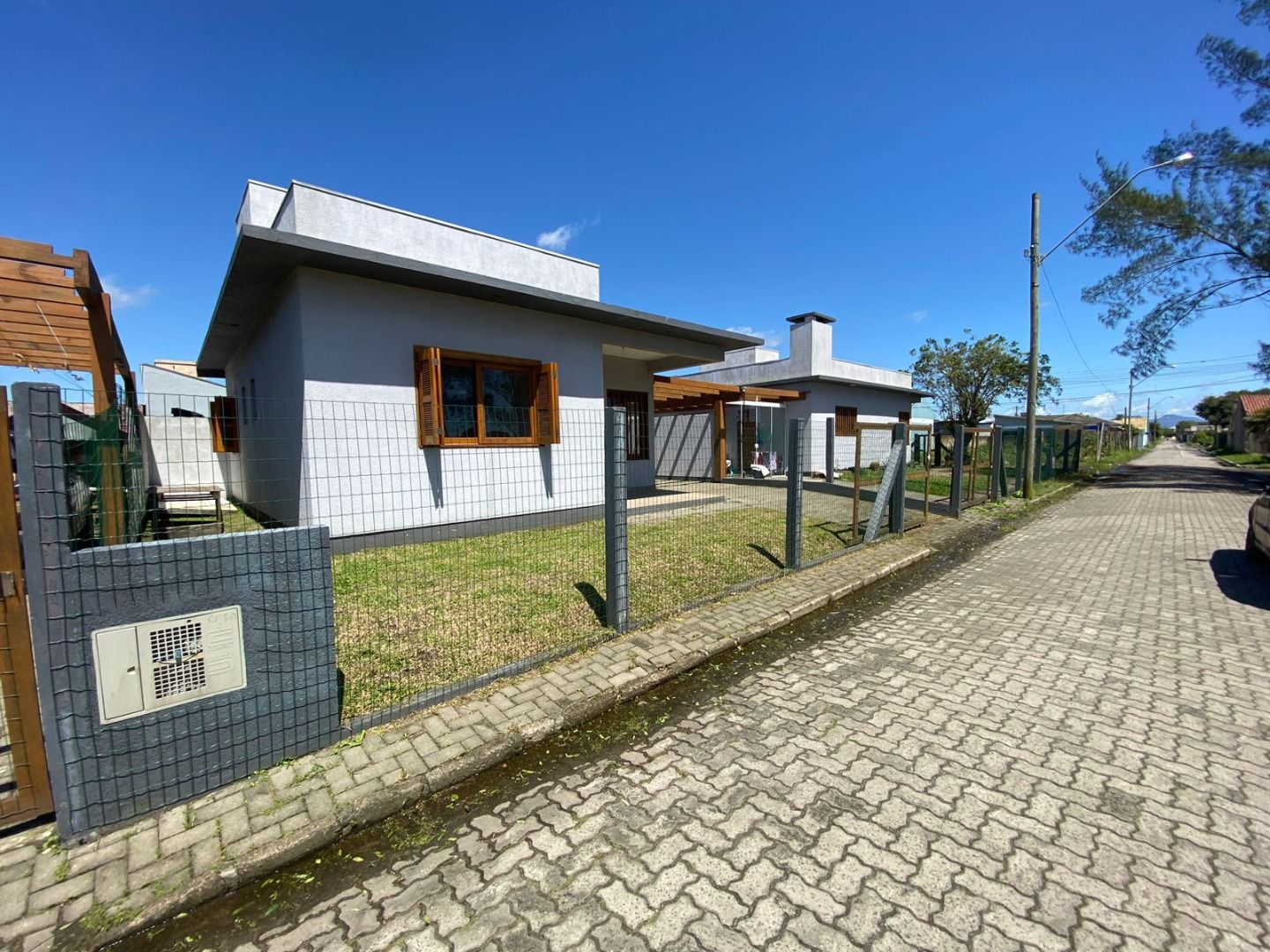 Casa à venda com 2 quartos, 65m² - Foto 3