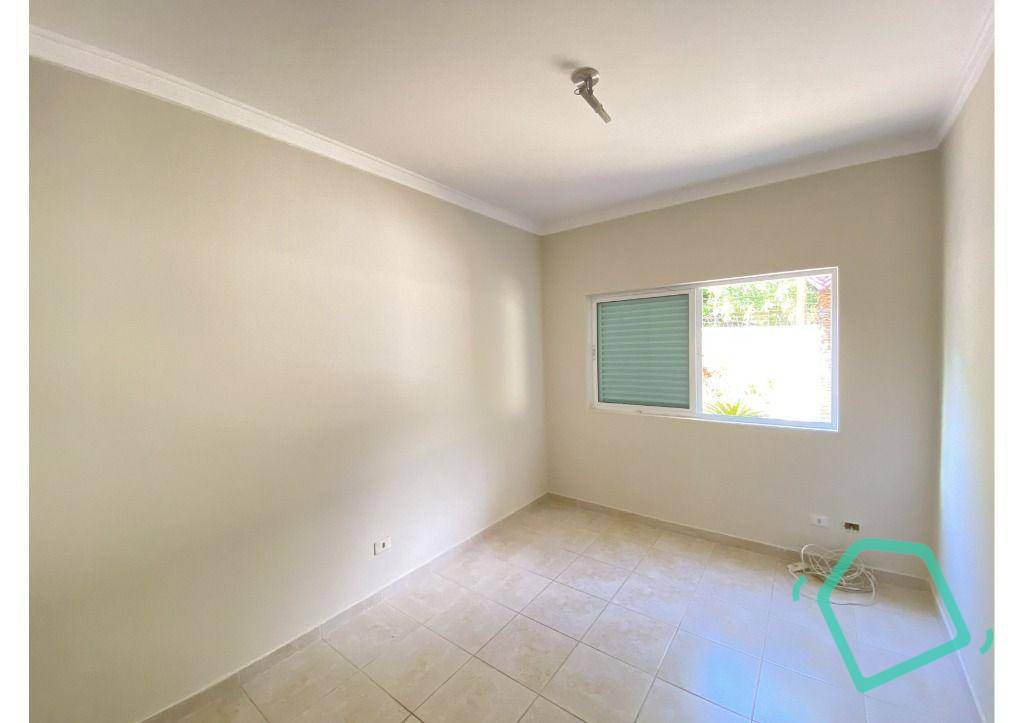 Casa de Condomínio para alugar com 3 quartos, 500m² - Foto 51