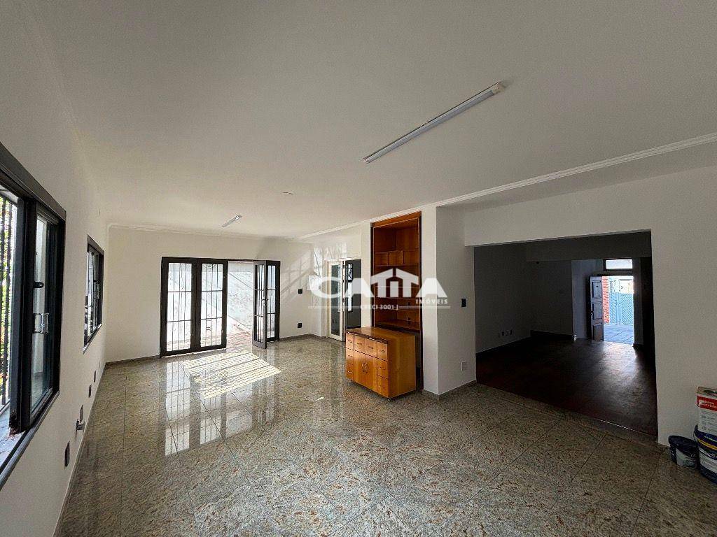 Sobrado para alugar com 3 quartos, 400m² - Foto 7