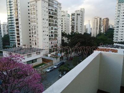 Apartamento à venda com 4 quartos, 200m² - Foto 17