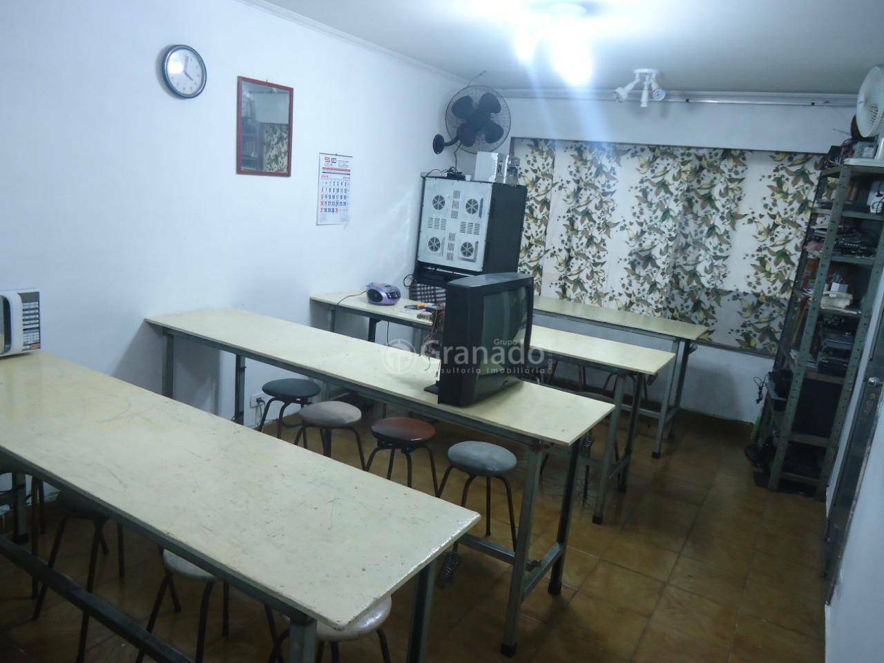 Sobrado à venda com 3 quartos, 245m² - Foto 17