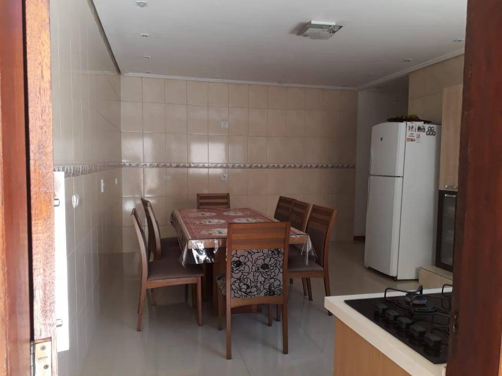 Casa à venda com 3 quartos, 300m² - Foto 9