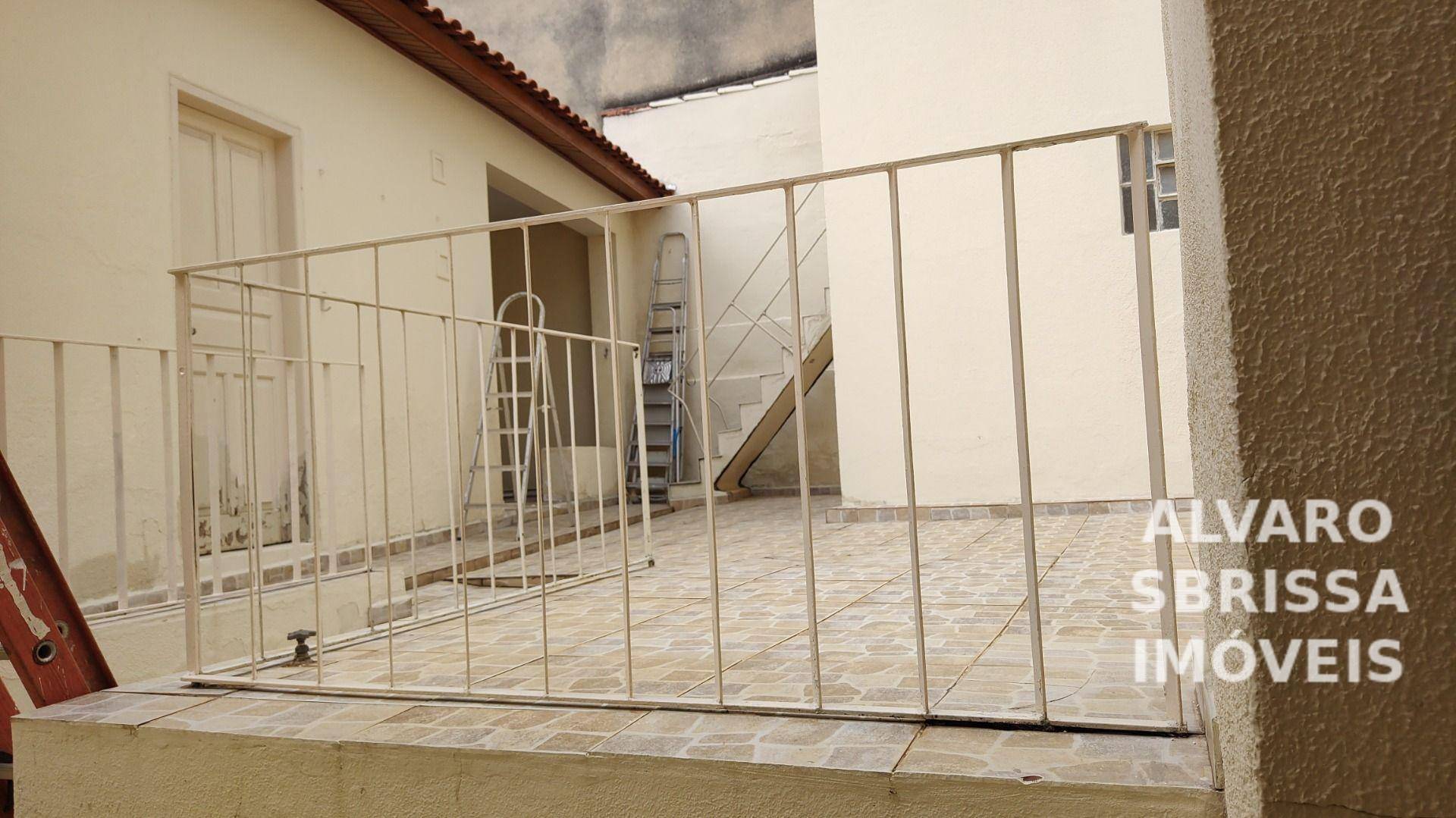 Casa à venda com 2 quartos, 156m² - Foto 24