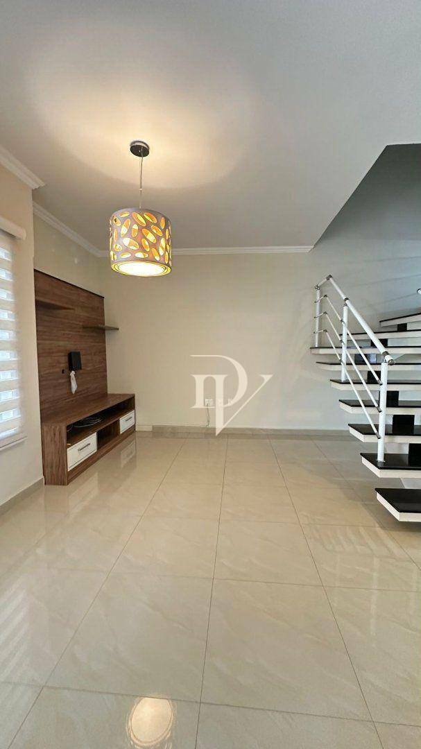 Sobrado à venda e aluguel com 3 quartos, 144m² - Foto 3