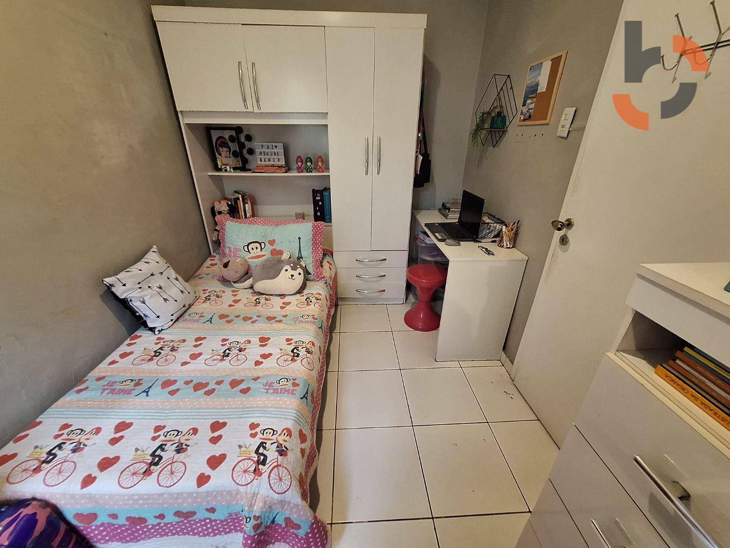 Casa à venda com 3 quartos, 197m² - Foto 18