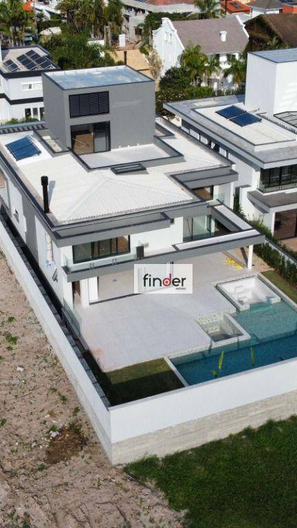 Casa à venda com 6 quartos, 1000m² - Foto 17